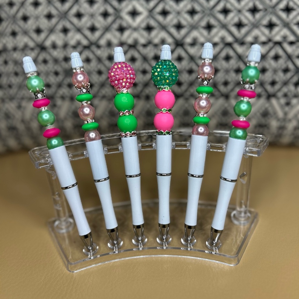 Alpha Kappa Alpha Beaded Pen – Chic Sorority Keepsake
 🖋️ - Picture 3 of 3